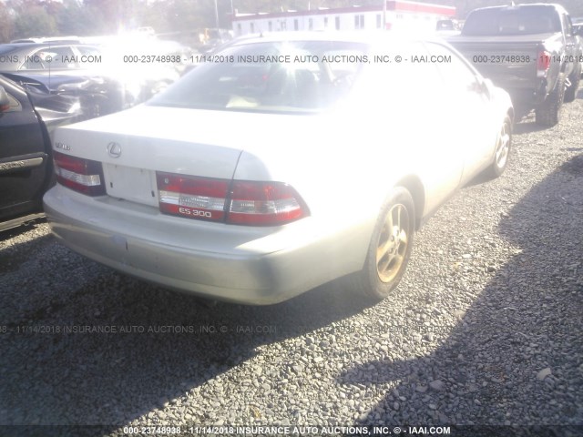 JT8BF28G915109693 - 2001 LEXUS ES 300 WHITE photo 4