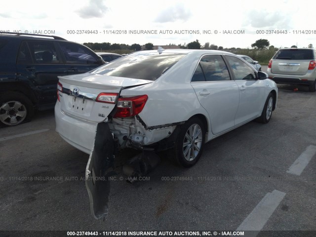 4T1BD1FKXCU004223 - 2012 TOYOTA CAMRY HYBRID/LE/XLE 白色 照片 4