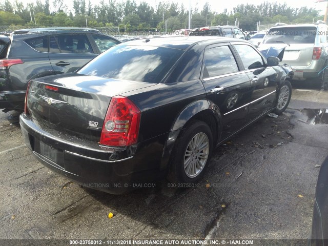 2C3CA5CV2AH213080 - 2010 CHRYSLER 300 TOURING BLACK photo 4