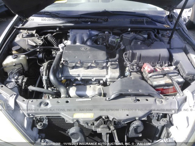 4T1BF32K02U534145 - 2002 TOYOTA CAMRY LE/XLE/SE GRAY photo 10