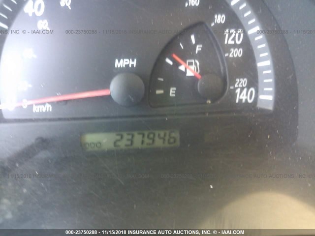 4T1BF32K02U534145 - 2002 TOYOTA CAMRY LE/XLE/SE GRAY photo 7