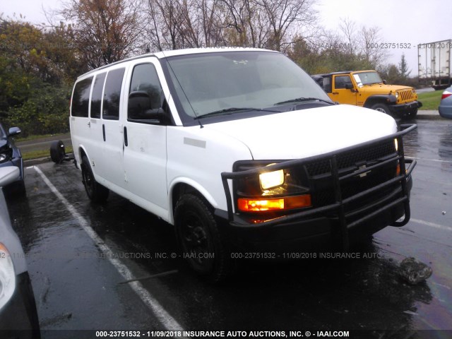 1GNSHBF43B1127918 - 2011 CHEVROLET EXPRESS G1500 LS WHITE photo 1