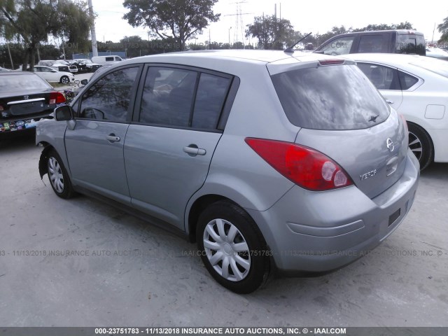 3N1BC13E89L465366 - 2009 NISSAN VERSA S/SL GRAY photo 3