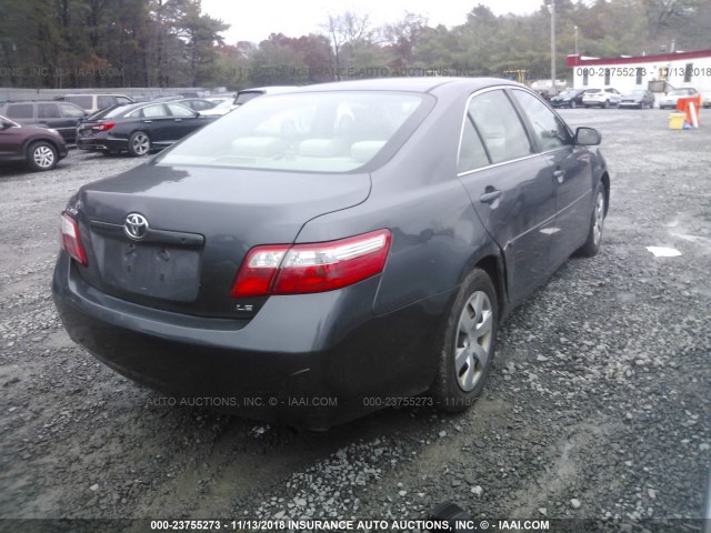 4T1BE46K07U571819 - 2007 TOYOTA CAMRY NEW GENERAT CE/LE/XLE/SE GRAY photo 4