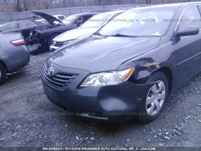 4T1BE46K07U571819 - 2007 TOYOTA CAMRY NEW GENERAT CE/LE/XLE/SE GRAY photo 6