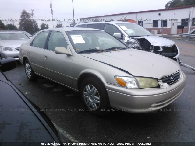 4T1BG22K7YU931934 - 2000 TOYOTA CAMRY CE/LE/XLE 金色 照片 1