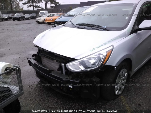 KMHCT4AE0HU249372 - 2017 HYUNDAI ACCENT SE SILVER photo 6