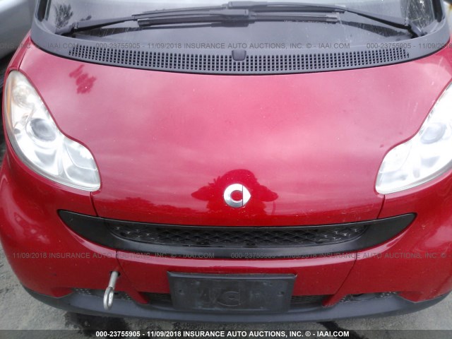 WMEEJ3BA8AK359002 - 2010 SMART FORTWO PURE/PASSION RED photo 10