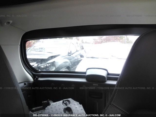 WMEEJ3BA8AK359002 - 2010 SMART FORTWO PURE/PASSION RED photo 8