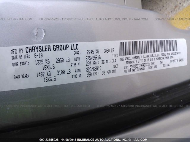 2A4RR5D12AR421233 - 2010 CHRYSLER TOWN & COUNTRY TOURING SILVER photo 9