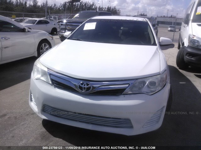 4T1BF1FK4EU426792 - 2014 TOYOTA CAMRY L/SE/LE/XLE Ağ foto 6