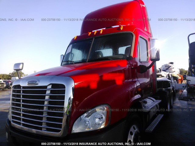 1FUJGEDR7CSBJ8573 - 2012 FREIGHTLINER CASCADIA 125  RED photo 2
