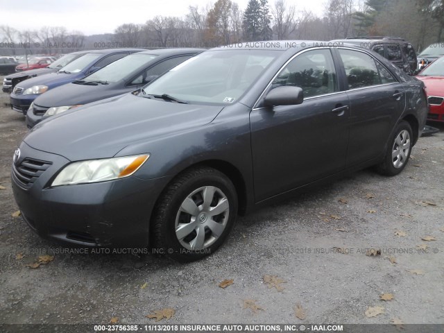 4T1BE46K17U072379 - 2007 TOYOTA CAMRY NEW GENERAT CE/LE/XLE/SE GRAY photo 2