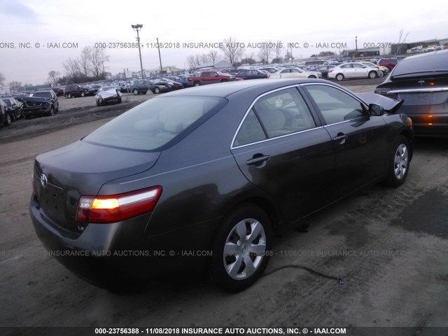 JTNBE46K973041452 - 2007 TOYOTA CAMRY NEW GENERAT CE/LE/XLE/SE GRAY photo 4