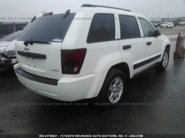 1J4GS48K05C564379 - 2005 JEEP GRAND CHEROKEE LAREDO/COLUMBIA/FREEDOM 白色 照片 4