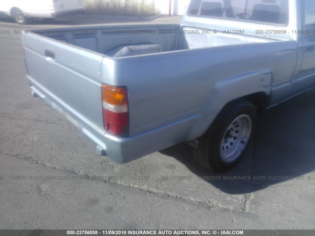 JT4RN50R5J5131739 - 1988 TOYOTA PICKUP 1/2 TON RN50 BLUE photo 6