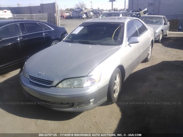 JT8BF28G510311234 - 2001 LEXUS ES 300 SILVER photo 6