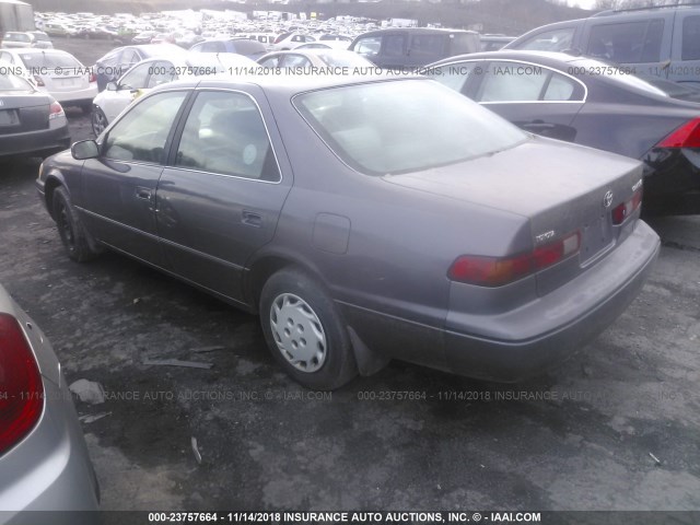 4T1BG22K6WU225731 - 1998 TOYOTA CAMRY CE/LE/XLE 灰色 照片 3