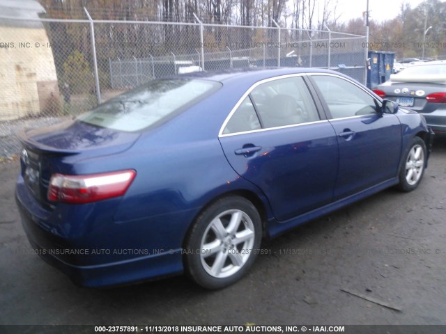 4T1BE46K47U149472 - 2007 TOYOTA CAMRY NEW GENERAT CE/LE/XLE/SE BLUE photo 4