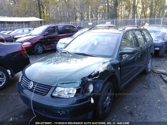 WVWJH63B21E034247 - 2001 VOLKSWAGEN PASSAT GLX GREEN photo 2