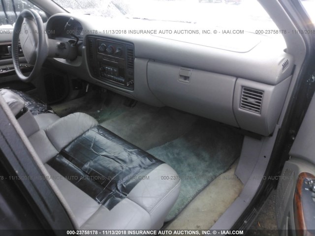 1G1BL52P5TR194735 - 1996 CHEVROLET CAPRICE / IMPALA CLASSIC/SS RED photo 5