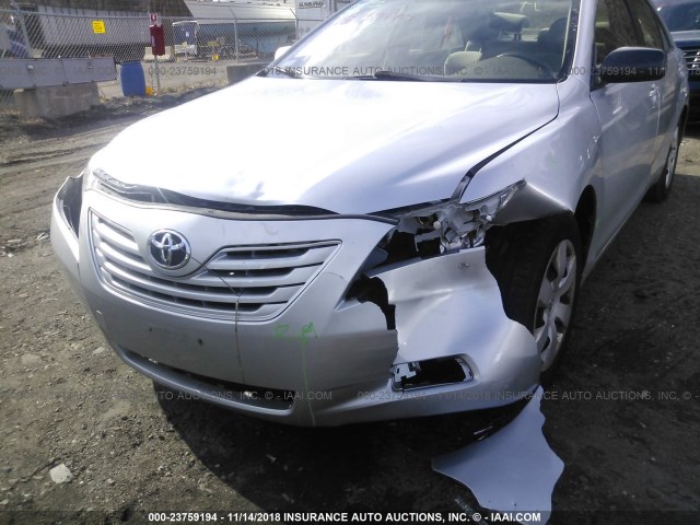 JTNBE46K673006769 - 2007 TOYOTA CAMRY NEW GENERAT CE/LE/XLE/SE SILVER photo 6