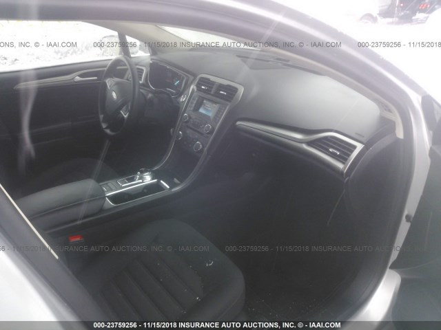 3FA6P0LU5JR173184 - 2018 FORD FUSION SE HYBRID SILVER photo 5