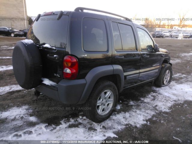 1J4GL48K62W257208 - 2002 JEEP LIBERTY SPORT BLACK photo 4