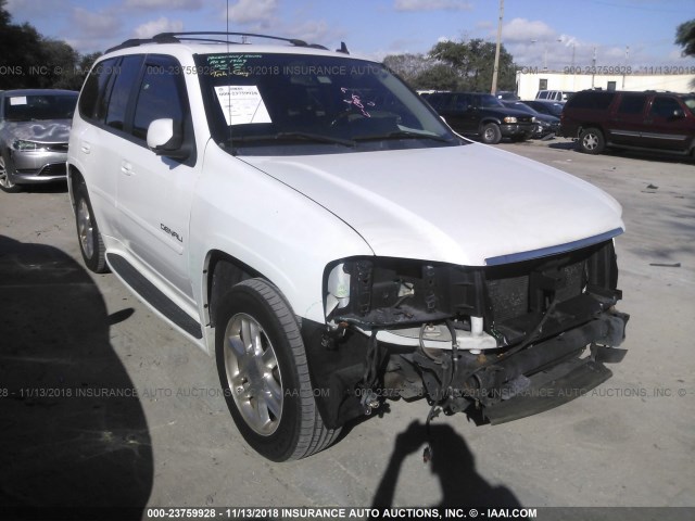 1GKET63M872205082 - 2007 GMC ENVOY DENALI WHITE photo 1