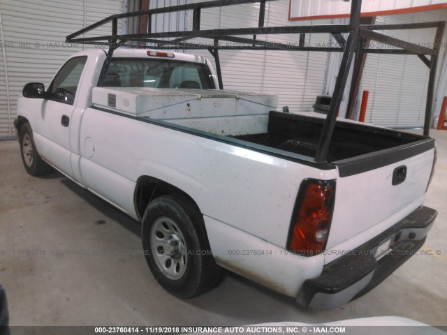 1GCEC14V77Z200307 - 2007 CHEVROLET SILVERADO C1500 CLASSIC WHITE photo 3