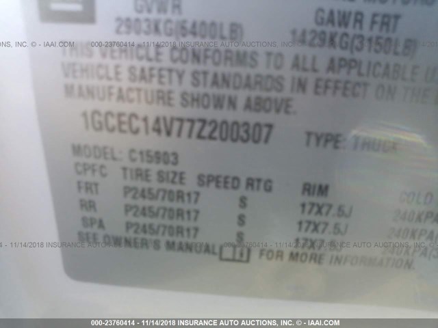 1GCEC14V77Z200307 - 2007 CHEVROLET SILVERADO C1500 CLASSIC WHITE photo 9