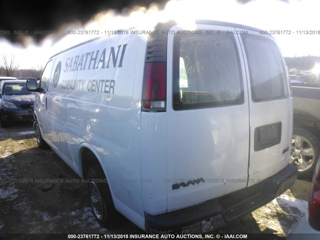 1GTFG15R1Y1102528 - 2000 GMC SAVANA G1500 WHITE photo 3