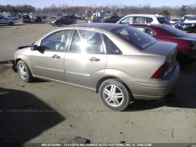 1FAFP34Z94W150682 - 2004 FORD FOCUS SE COMFORT/SE SPORT TAN photo 3