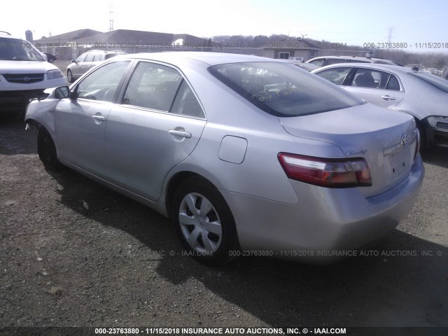 4T1BE46K17U591044 - 2007 TOYOTA CAMRY NEW GENERAT CE/LE/XLE/SE SILVER photo 3