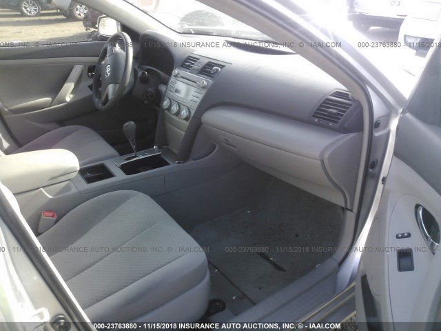 4T1BE46K17U591044 - 2007 TOYOTA CAMRY NEW GENERAT CE/LE/XLE/SE SILVER photo 5