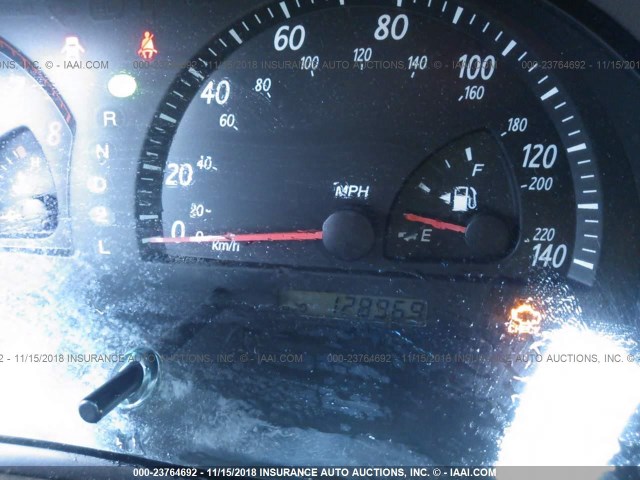 4T1BE32K52U028829 - 2002 TOYOTA CAMRY LE/XLE/SE RED photo 7