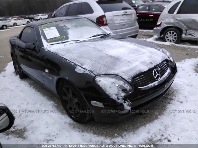 WDBKK47F7WF004197 - 1998 MERCEDES-BENZ SLK 230 KOMPRESSOR BLACK photo 1