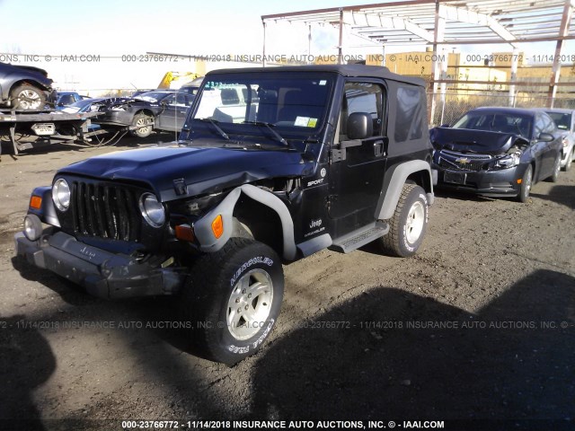 1J4FA49S16P704642 - 2006 JEEP WRANGLER / TJ SPORT BLACK photo 2