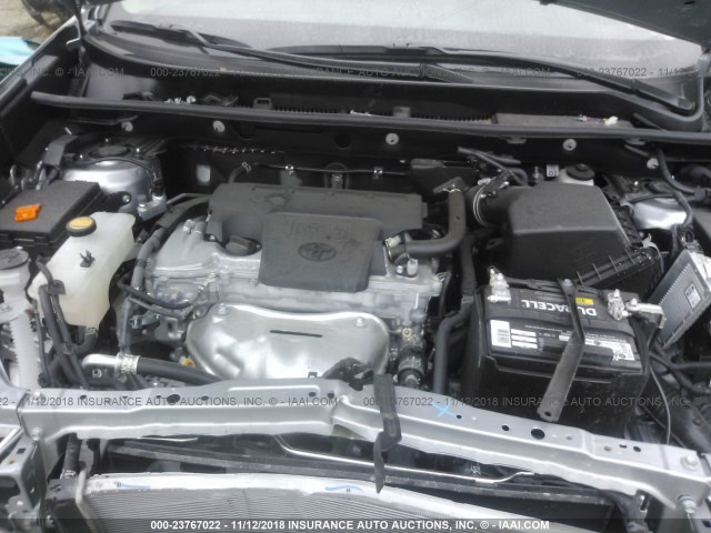 2T3WFREV9JW469179 - 2018 TOYOTA RAV4 ADVENTURE/XLE 银色 照片 10