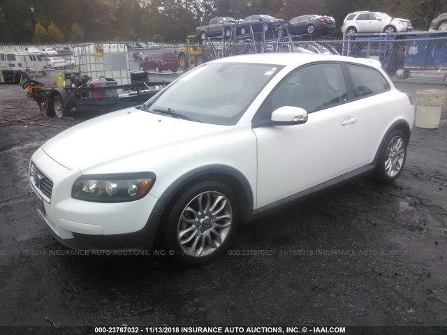 YV1MK672X82049058 - 2008 VOLVO C30 T5 WHITE photo 2