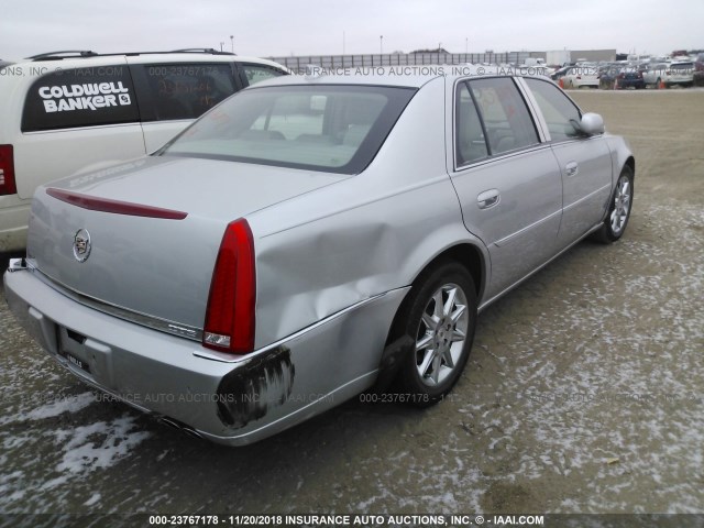 1G6KD5E61BU145747 - 2011 CADILLAC DTS LUXURY COLLECTION SILVER photo 4