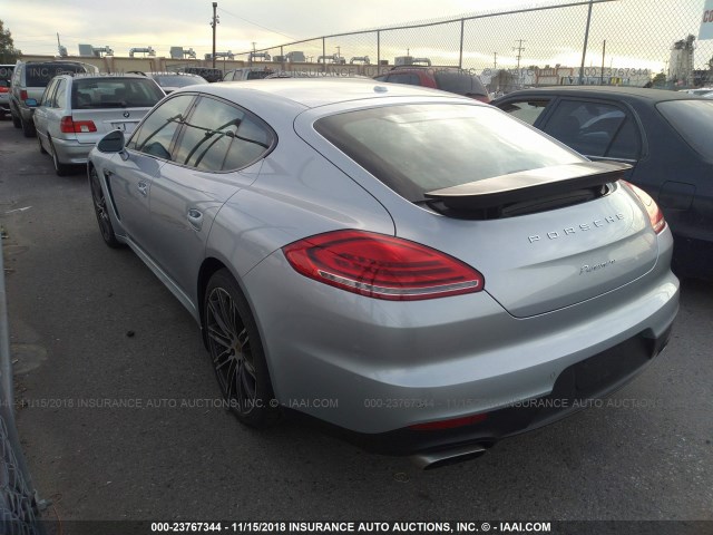 WP0AA2A75GL003364 - 2016 PORSCHE PANAMERA 2/4 SILVER photo 3