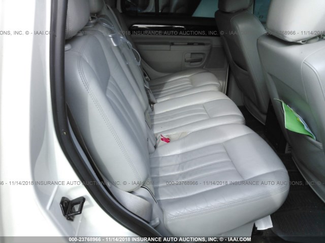 5LMEU88H74ZJ39667 - 2004 LINCOLN AVIATOR 白色 照片 8