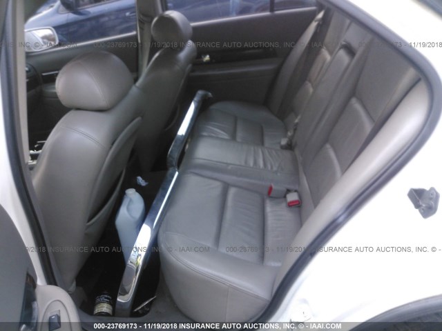 1LNHM87A1YY912018 - 2000 LINCOLN LS 白色 照片 8