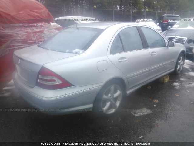 WDBRF52H86F765676 - 2006 MERCEDES-BENZ C GENERATION 2006 230 SILVER photo 4