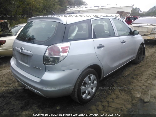 2T1KR32E05C417656 - 2005 TOYOTA COROLLA MATRIX XR SILVER photo 4