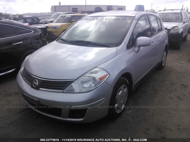 3N1BC13E18L393179 - 2008 NISSAN VERSA S/SL SILVER photo 2