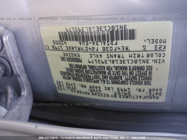 3N1BC13E18L393179 - 2008 NISSAN VERSA S/SL SILVER photo 9