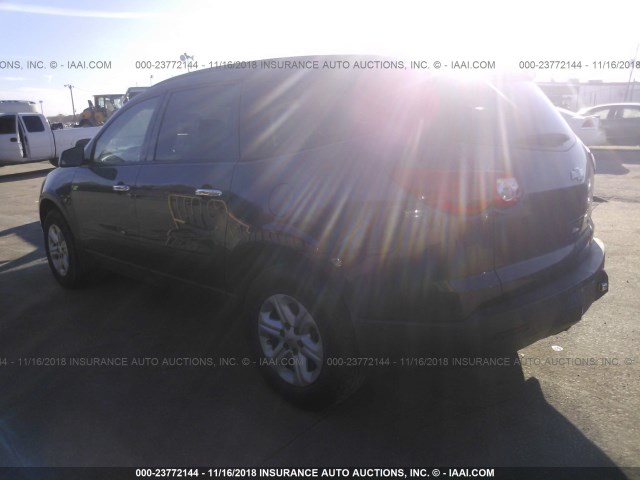 1GNKRFED8BJ305408 - 2011 CHEVROLET TRAVERSE LS SILVER photo 3