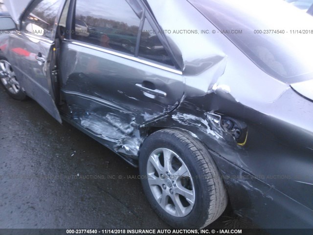 JTDBE30K863045806 - 2006 TOYOTA CAMRY LE/XLE Сұр фото 6